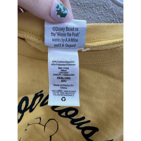 Disney Womens Sweatshirt Size 3XL Graphic Winnie the Pooh Yellow Crewneck - Picture 5 of 11